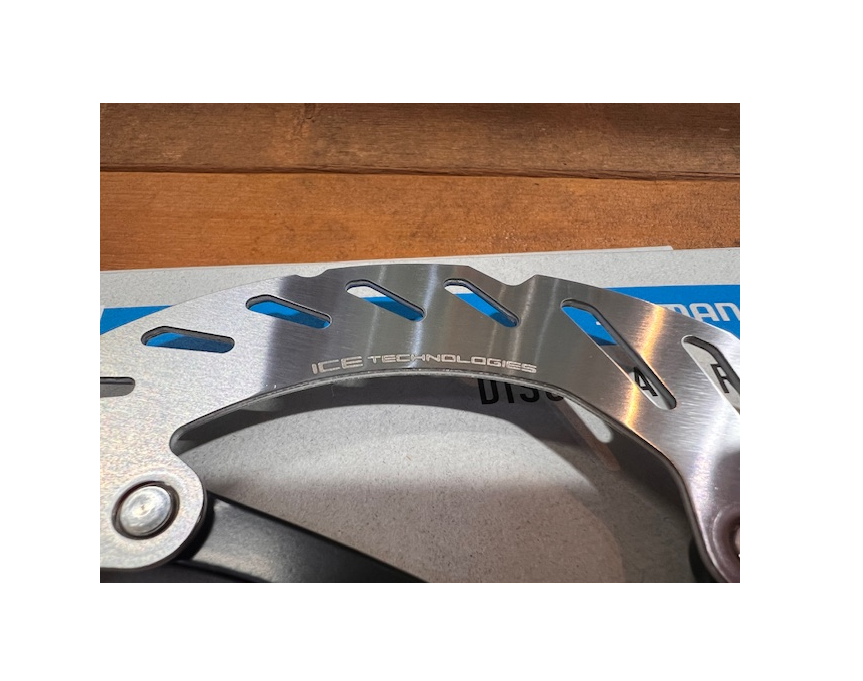 Rotor 180mm Centerlock RT-CL700 Ice Tech (Refrigerado) Shimano