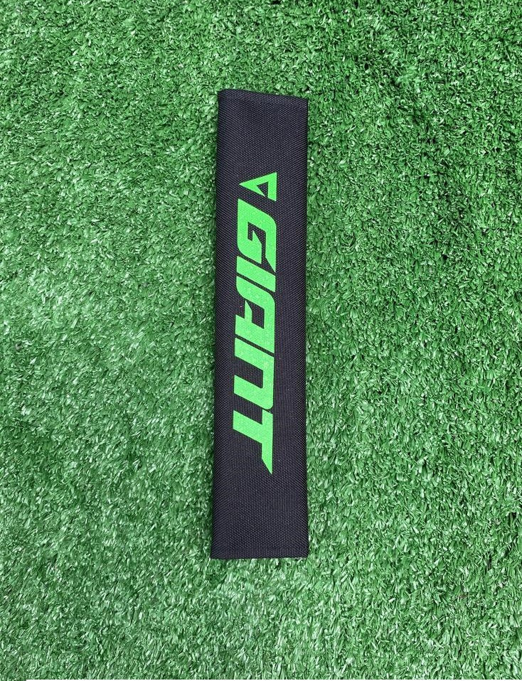 Protector De Marco GIANT Velcro Negro - Verde MZ