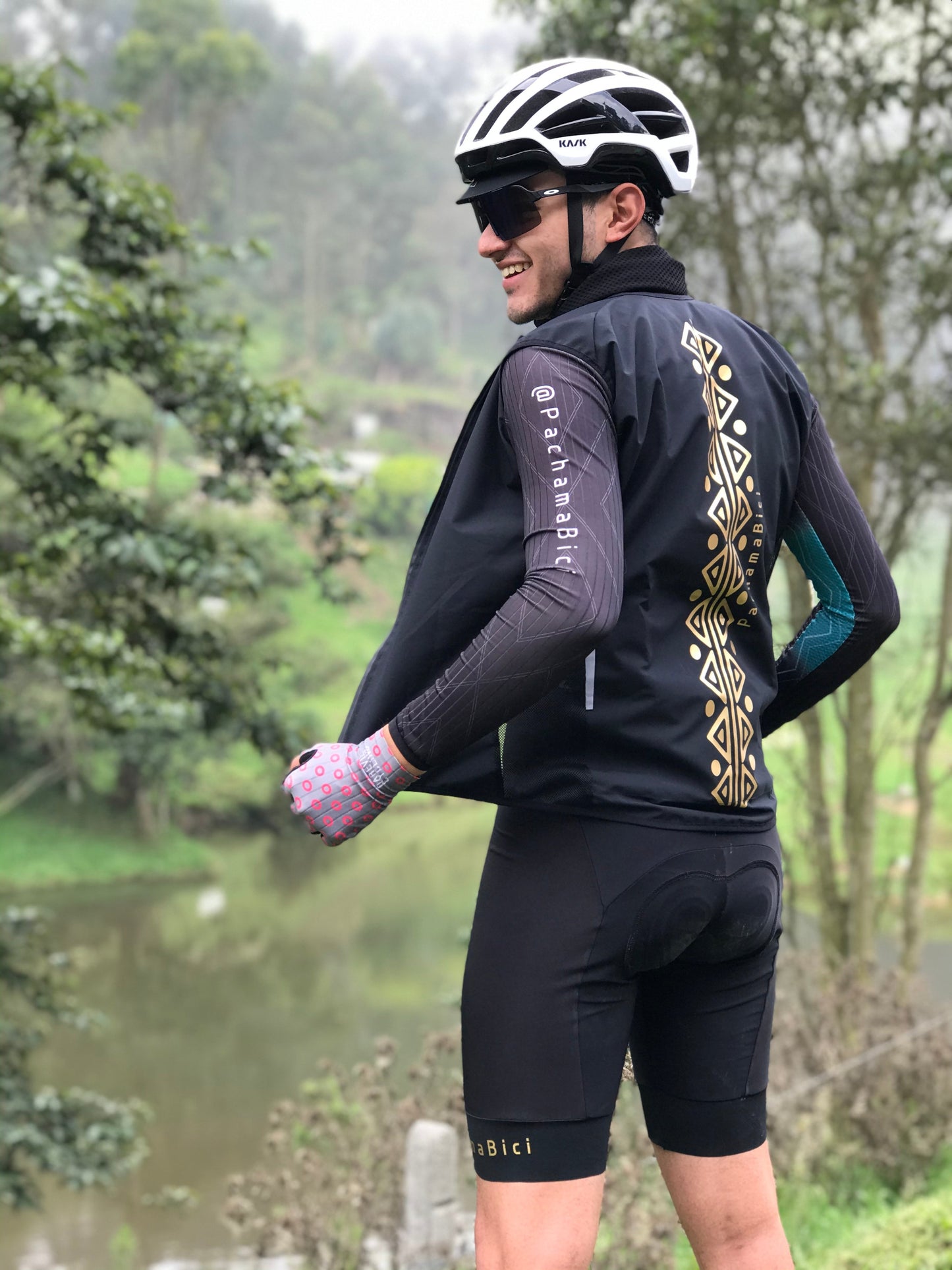 Chaleco Aborigen PRO Talla XS (Negro) Reflectivo Pachamabici