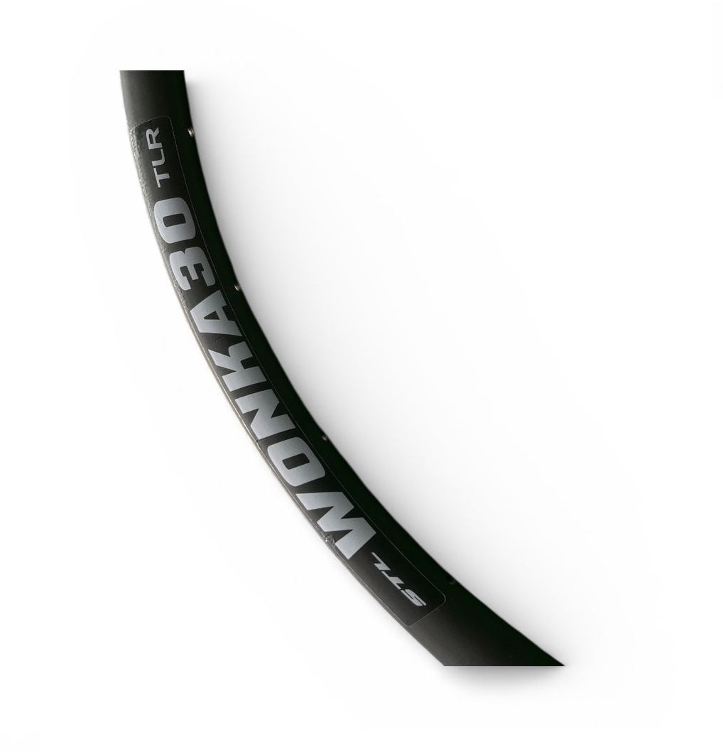 Aro 29 28h (Ancho 27mm) TRL (Tubeless) HLQC-GA75  STL