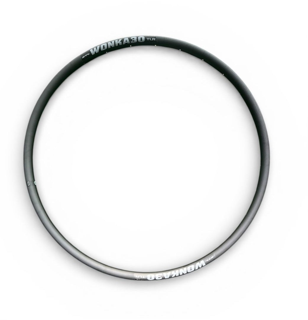 Aro 29 28h (Ancho 27mm) TRL (Tubeless) HLQC-GA75  STL
