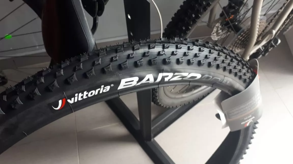 Llanta 29x2.25 Barzo Rigida Vittoria